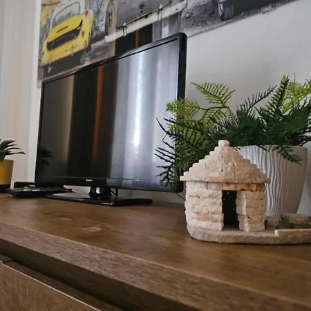 Gloria Apartman